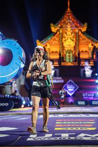 BIB: 100
                            <button type="button" onclick="openModal(22645215)" class="btn btn-primary btn-sm float-right btn-popup" data-toggle="modal" data-target=".modal-high-quality">
                        <i class="fas fa-shopping-cart"></i> Add to Cart
                    </button>
                                            <button type="button" onclick="isThisMe(22645215, true)" class="btn btn-success btn-sm float-right btn-popup btn-isme hidden" data-toggle="tooltip" data-placement="bottom" title="นี่คือรูปของคุณใช่ไหม คลิกที่นี่เพื่อเอาเข้าอัลบั้ม">
                        <i class="fas fa-plus"></i> Add to album
                    </button>
                    <button type="button" onclick="isThisMe(22645215, false)" class="btn btn-warning btn-sm float-right btn-popup btn-isnotme hidden">
                        <i class="fas fa-ban"></i> Remove from album
                    </button>